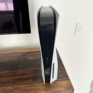 PS5 Console